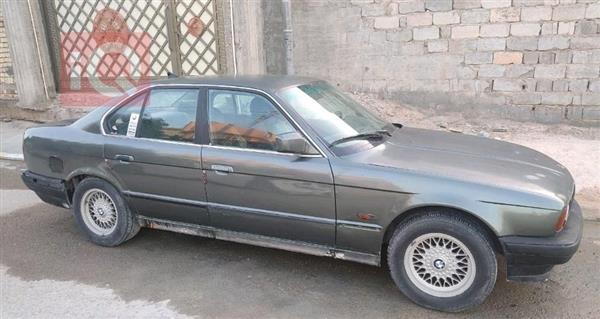 بي ام دبليو الفئة 5 1989 للبيع في العراق - الفلوجة